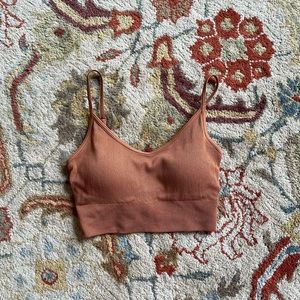 Uniqlo seamless half camisole bra top Size S